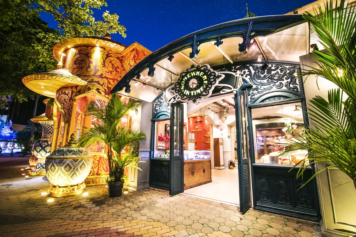 Thai Handicrafts Village in phuket fantasea